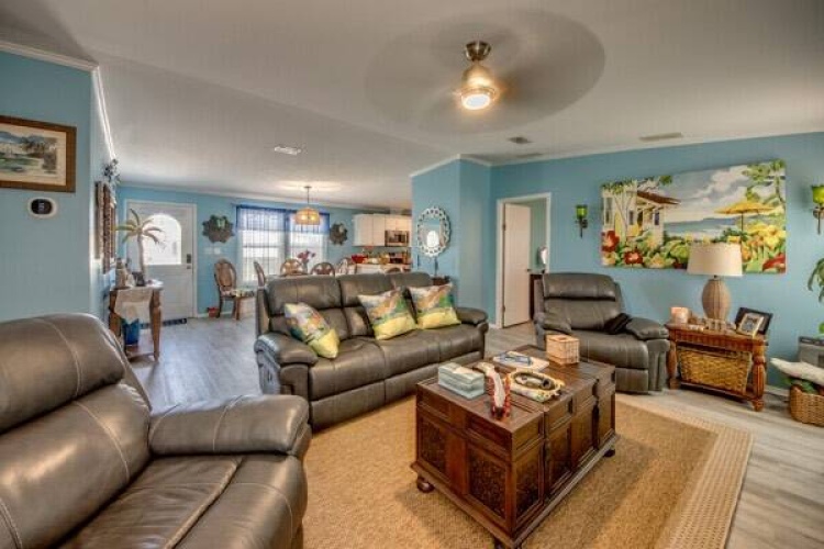 28 Kano, Fort Myers, Florida 33908, 3 Bedrooms Bedrooms, ,2 BathroomsBathrooms,Mobile/manufactured,For Sale,Kano,11485885