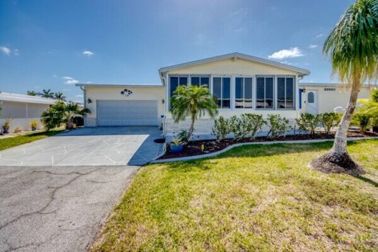 28 Kano, Fort Myers, Florida 33908, 3 Bedrooms Bedrooms, ,2 BathroomsBathrooms,Mobile/manufactured,For Sale,Kano,11485885