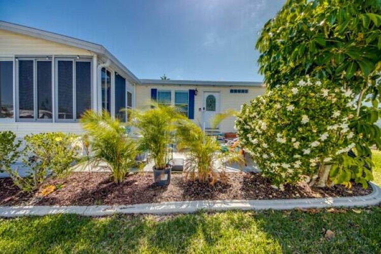 28 Kano, Fort Myers, Florida 33908, 3 Bedrooms Bedrooms, ,2 BathroomsBathrooms,Mobile/manufactured,For Sale,Kano,11485885