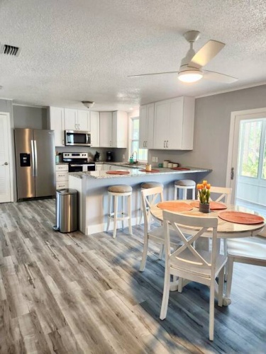19207 CEDAR CREST CT., North Fort Myers, Florida 33903, 2 Bedrooms Bedrooms, ,2 BathroomsBathrooms,Mobile/manufactured,For Sale,CEDAR CREST CT.,11489472