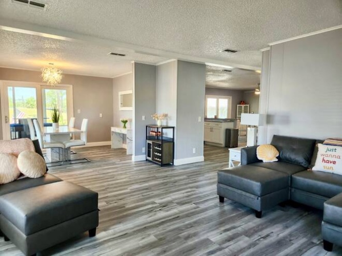 19207 CEDAR CREST CT., North Fort Myers, Florida 33903, 2 Bedrooms Bedrooms, ,2 BathroomsBathrooms,Mobile/manufactured,For Sale,CEDAR CREST CT.,11489472