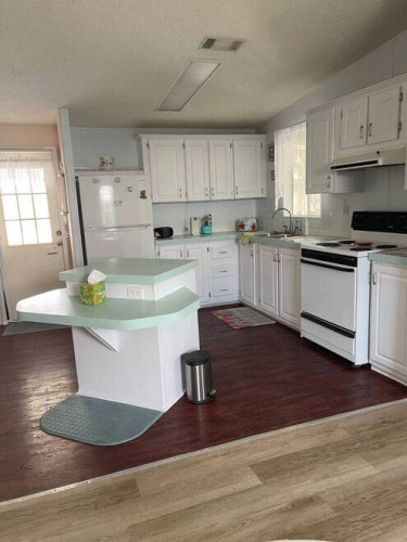 29200 Jones Loop Rd, Punta Gorda, Florida 33950, 2 Bedrooms Bedrooms, ,2 BathroomsBathrooms,Mobile/manufactured,For Sale,Jones Loop Rd,11491081