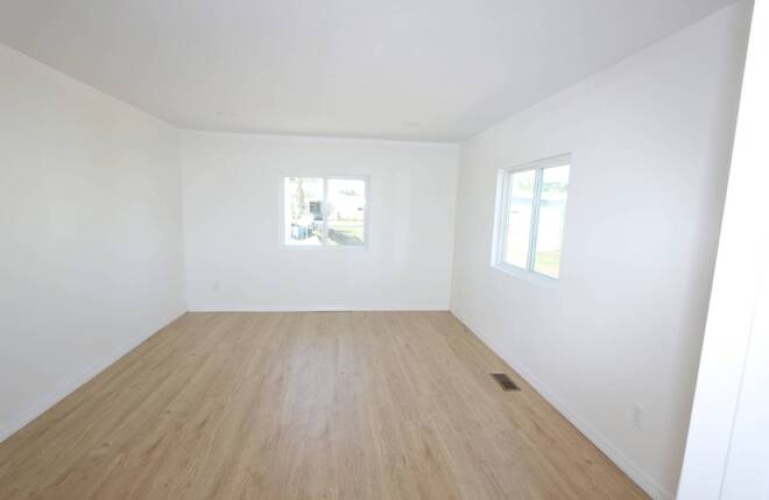 3134 Joline Dr, Sarasota, Florida 34239, 2 Bedrooms Bedrooms, ,2 BathroomsBathrooms,Mobile/manufactured,For Sale,Joline Dr,11492154