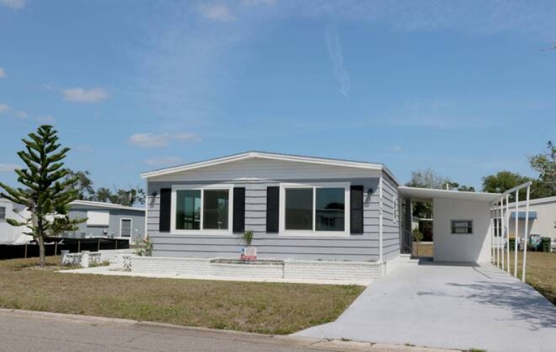 3134 Joline Dr, Sarasota, Florida 34239, 2 Bedrooms Bedrooms, ,2 BathroomsBathrooms,Mobile/manufactured,For Sale,Joline Dr,11492154