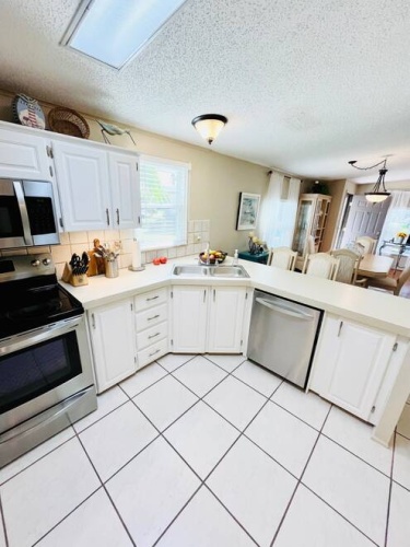 19451 Ravines Ct., North Fort Myers, Florida 33903, 2 Bedrooms Bedrooms, ,2 BathroomsBathrooms,Mobile/manufactured,For Sale,Ravines Ct.,11364968