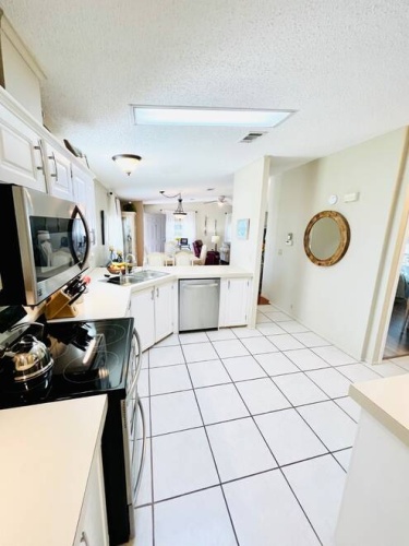 19451 Ravines Ct., North Fort Myers, Florida 33903, 2 Bedrooms Bedrooms, ,2 BathroomsBathrooms,Mobile/manufactured,For Sale,Ravines Ct.,11364968