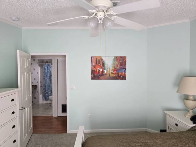 279 Lake Dr, Nokomis, Florida 34275, 2 Bedrooms Bedrooms, ,2 BathroomsBathrooms,Mobile/manufactured,For Sale,Lake Dr,11497319