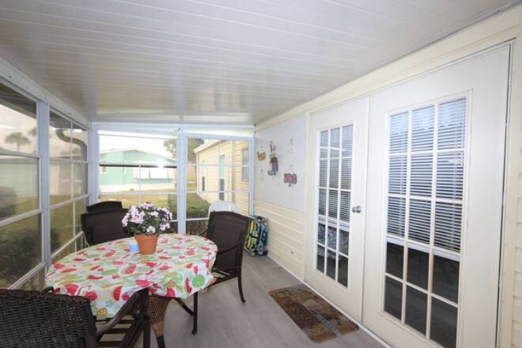 5549 Tewkesbury Pl, Sarasota, Florida 34241, 2 Bedrooms Bedrooms, ,2 BathroomsBathrooms,Mobile/manufactured,For Sale,Tewkesbury Pl,11498038