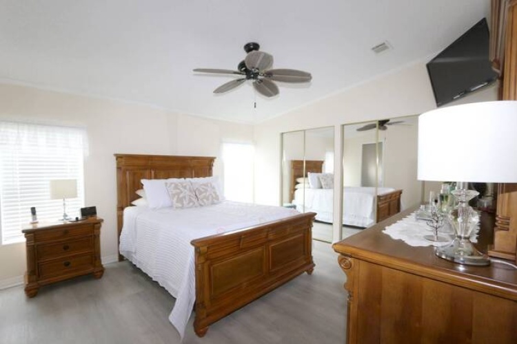 5549 Tewkesbury Pl, Sarasota, Florida 34241, 2 Bedrooms Bedrooms, ,2 BathroomsBathrooms,Mobile/manufactured,For Sale,Tewkesbury Pl,11498038