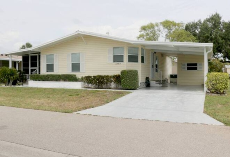 5549 Tewkesbury Pl, Sarasota, Florida 34241, 2 Bedrooms Bedrooms, ,2 BathroomsBathrooms,Mobile/manufactured,For Sale,Tewkesbury Pl,11498038