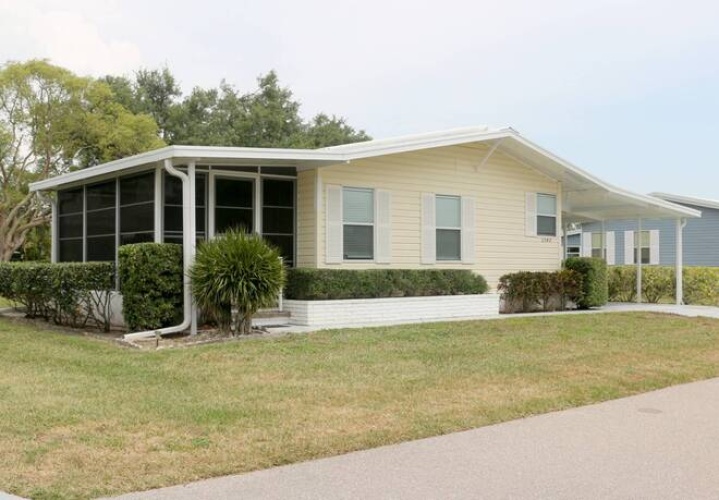 5549 Tewkesbury Pl, Sarasota, Florida 34241, 2 Bedrooms Bedrooms, ,2 BathroomsBathrooms,Mobile/manufactured,For Sale,Tewkesbury Pl,11498038