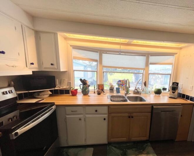 981 Ulmer Road, Frostproof, Florida 33843, 2 Bedrooms Bedrooms, ,1 BathroomBathrooms,Mobile/manufactured,For Sale,Ulmer Road,11498758