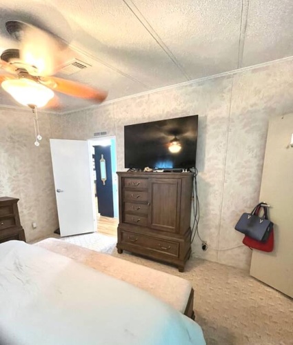 1309 Opal Ave, Sebring, Florida 33870, 2 Bedrooms Bedrooms, ,2 BathroomsBathrooms,Mobile/manufactured,For Sale,Opal Ave,11293541