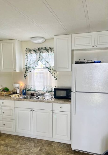 2735 Melon Lane, Sebring, Florida 33870, 2 Bedrooms Bedrooms, ,2 BathroomsBathrooms,Mobile/manufactured,For Sale,Melon Lane,11502729
