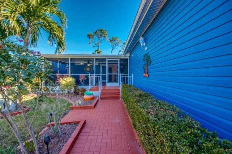 19300 Green Valley Ct., North Fort Myers, Florida 33903, 3 Bedrooms Bedrooms, ,3 BathroomsBathrooms,Mobile/manufactured,For Sale,Green Valley Ct.,11381632