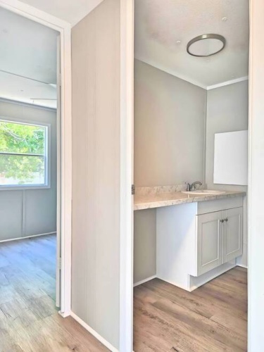 8705 S. Tamiami Tr Lot 139 5th Street, Sarasota, Florida 34238, 1 Bedroom Bedrooms, ,1 BathroomBathrooms,Mobile/manufactured,For Sale,S. Tamiami Tr Lot 139 5th Street,11504700