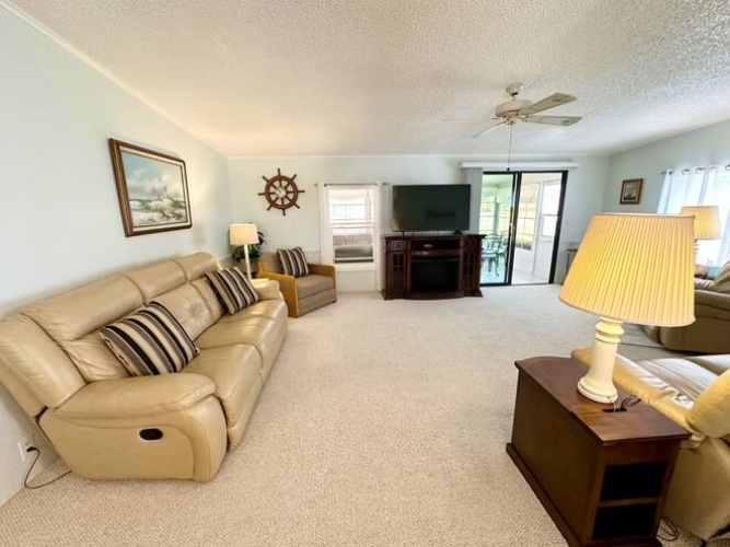9903 Tamarron Ct., NORTH FORT MYERS, Florida 33903, 2 Bedrooms Bedrooms, ,2 BathroomsBathrooms,Mobile/manufactured,For Sale,Tamarron Ct.,11509914