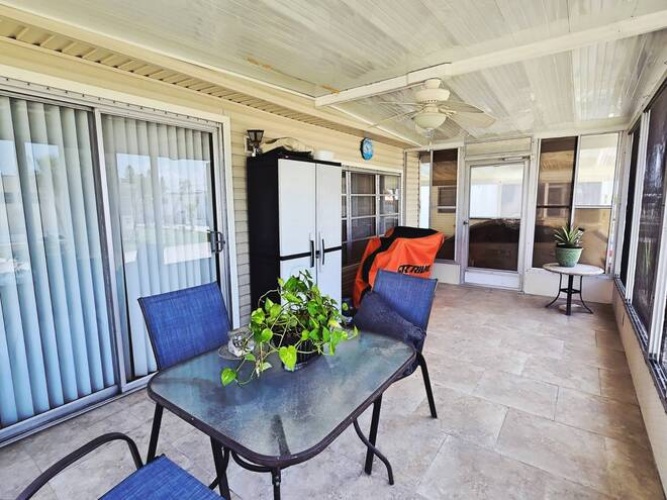 141 4th St West, Nokomis, Florida 34275, 2 Bedrooms Bedrooms, ,2 BathroomsBathrooms,Mobile/manufactured,For Sale,4th St West,11513285