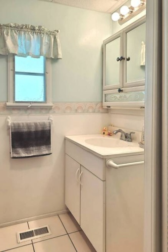 141 4th St West, Nokomis, Florida 34275, 2 Bedrooms Bedrooms, ,2 BathroomsBathrooms,Mobile/manufactured,For Sale,4th St West,11513285