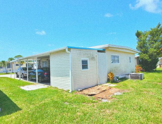 141 4th St West, Nokomis, Florida 34275, 2 Bedrooms Bedrooms, ,2 BathroomsBathrooms,Mobile/manufactured,For Sale,4th St West,11513285