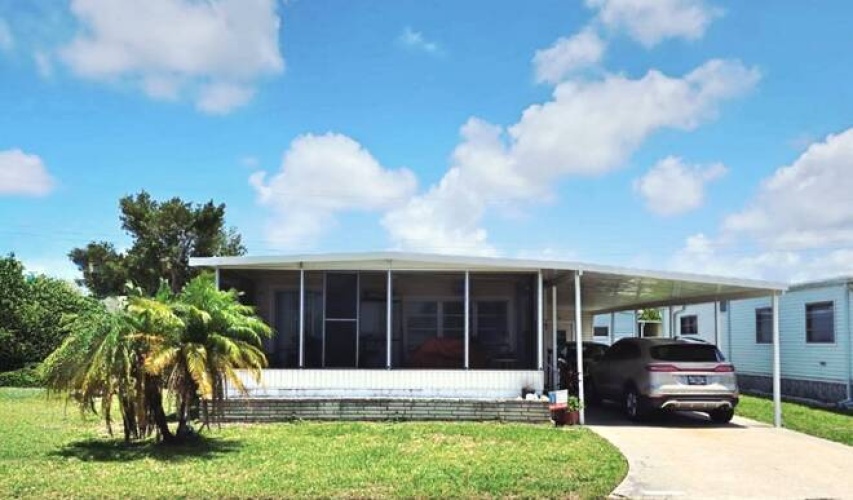 141 4th St West, Nokomis, Florida 34275, 2 Bedrooms Bedrooms, ,2 BathroomsBathrooms,Mobile/manufactured,For Sale,4th St West,11513285
