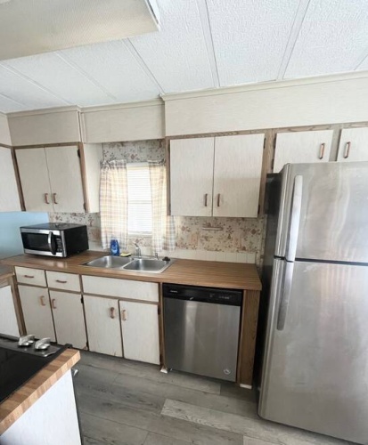 1253 W. Rudolph Street, Avon Park, Florida 33825, 2 Bedrooms Bedrooms, ,2 BathroomsBathrooms,Mobile/manufactured,For Sale,W. Rudolph Street,11518176