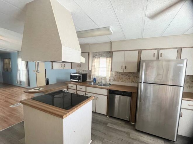 1253 W. Rudolph Street, Avon Park, Florida 33825, 2 Bedrooms Bedrooms, ,2 BathroomsBathrooms,Mobile/manufactured,For Sale,W. Rudolph Street,11518176