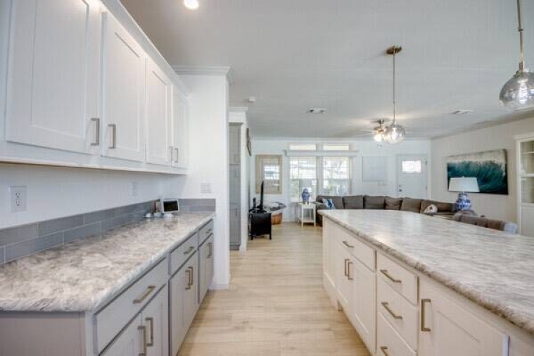 39 Falla Ct., Fort Myers, Florida 33908, 3 Bedrooms Bedrooms, 8 Rooms Rooms,2 BathroomsBathrooms,Mobile/manufactured,For Sale,Falla Ct.,11521779