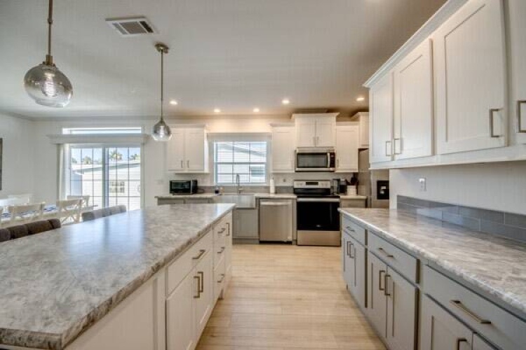 39 Falla Ct., Fort Myers, Florida 33908, 3 Bedrooms Bedrooms, 8 Rooms Rooms,2 BathroomsBathrooms,Mobile/manufactured,For Sale,Falla Ct.,11521779