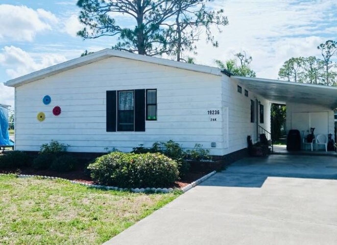 19230 GREEN VALLEY CT., NORTH FORT MYERS, Florida 33903, 2 Bedrooms Bedrooms, ,2 BathroomsBathrooms,Mobile/manufactured,For Sale,GREEN VALLEY CT.,11524313
