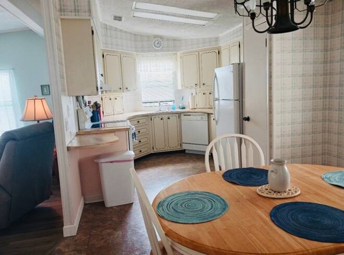 19230 GREEN VALLEY CT., NORTH FORT MYERS, Florida 33903, 2 Bedrooms Bedrooms, ,2 BathroomsBathrooms,Mobile/manufactured,For Sale,GREEN VALLEY CT.,11524313