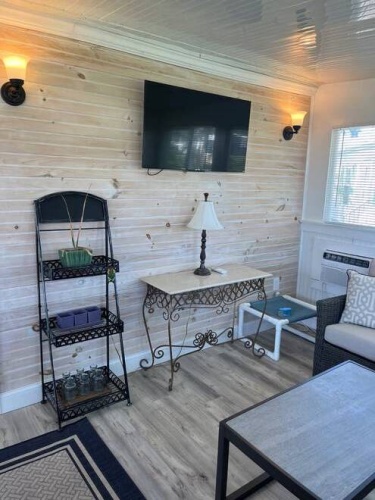 19125 INNIS BROOK CT., NORTH FORT MYERS, Florida 33903, 2 Bedrooms Bedrooms, ,1 BathroomBathrooms,Mobile/manufactured,For Sale,INNIS BROOK CT.,11524331