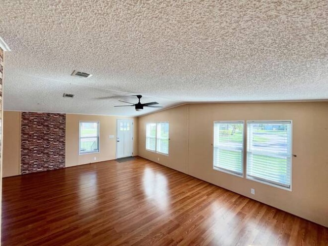 19443 SUN AIR CT., NORTH FORT MYERS, Florida 33903, 2 Bedrooms Bedrooms, ,2 BathroomsBathrooms,Mobile/manufactured,For Sale,SUN AIR CT.,11525967