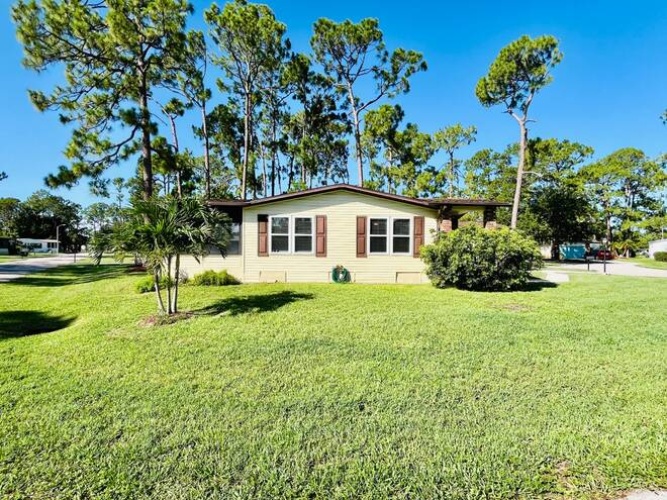 19443 SUN AIR CT., NORTH FORT MYERS, Florida 33903, 2 Bedrooms Bedrooms, ,2 BathroomsBathrooms,Mobile/manufactured,For Sale,SUN AIR CT.,11525967