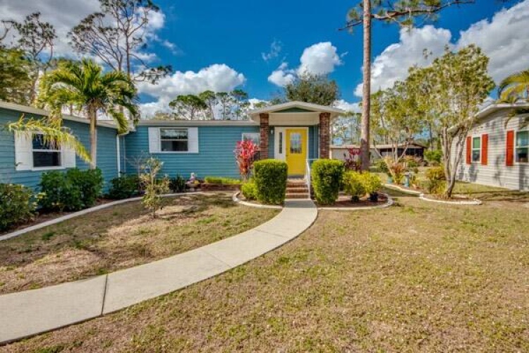 1941 SunAir Ct., North Fort Myers, Florida 33903, 2 Bedrooms Bedrooms, ,2 BathroomsBathrooms,Mobile/manufactured,For Sale,SunAir Ct.,11526957