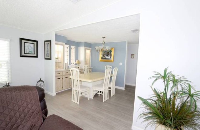 5714 Seven Oaks Dr, Sarasota, Florida 34241, 2 Bedrooms Bedrooms, ,2 BathroomsBathrooms,Mobile/manufactured,For Sale,Seven Oaks Dr,11528281