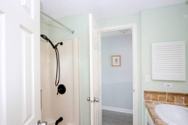 5714 Seven Oaks Dr, Sarasota, Florida 34241, 2 Bedrooms Bedrooms, ,2 BathroomsBathrooms,Mobile/manufactured,For Sale,Seven Oaks Dr,11528281