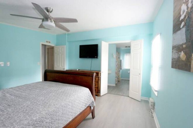 5714 Seven Oaks Dr, Sarasota, Florida 34241, 2 Bedrooms Bedrooms, ,2 BathroomsBathrooms,Mobile/manufactured,For Sale,Seven Oaks Dr,11528281