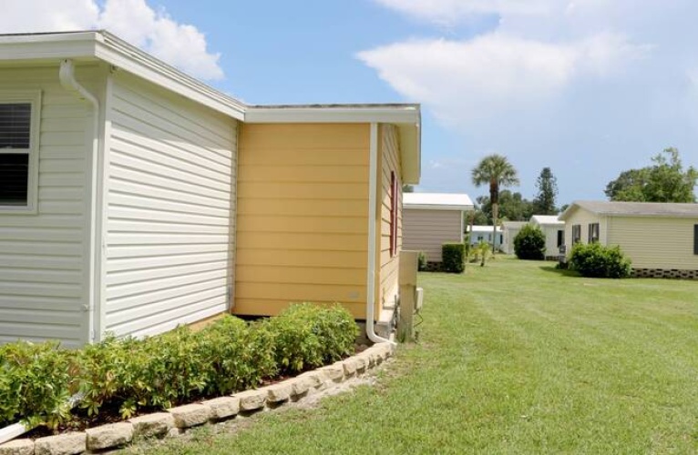 5714 Seven Oaks Dr, Sarasota, Florida 34241, 2 Bedrooms Bedrooms, ,2 BathroomsBathrooms,Mobile/manufactured,For Sale,Seven Oaks Dr,11528281