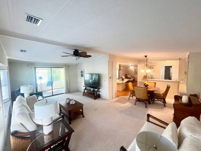 19259 Indian Wells Ct., North Fort Myers, Florida 33903, 2 Bedrooms Bedrooms, ,2 BathroomsBathrooms,Mobile/manufactured,For Sale,Indian Wells Ct.,11529769
