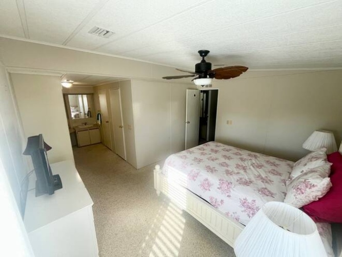 19259 Indian Wells Ct., North Fort Myers, Florida 33903, 2 Bedrooms Bedrooms, ,2 BathroomsBathrooms,Mobile/manufactured,For Sale,Indian Wells Ct.,11529769