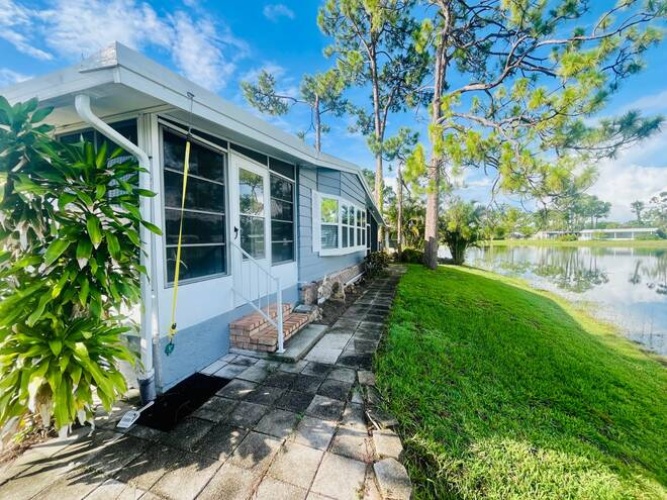 19259 Indian Wells Ct., North Fort Myers, Florida 33903, 2 Bedrooms Bedrooms, ,2 BathroomsBathrooms,Mobile/manufactured,For Sale,Indian Wells Ct.,11529769