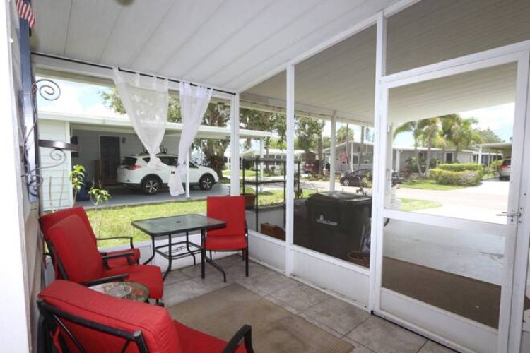 5403 Yarmouth Ln, Sarasota, Florida 34233, 2 Bedrooms Bedrooms, ,2 BathroomsBathrooms,Mobile/manufactured,For Sale,Yarmouth Ln,11529767