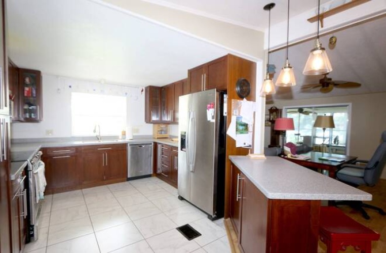 5403 Yarmouth Ln, Sarasota, Florida 34233, 2 Bedrooms Bedrooms, ,2 BathroomsBathrooms,Mobile/manufactured,For Sale,Yarmouth Ln,11529767
