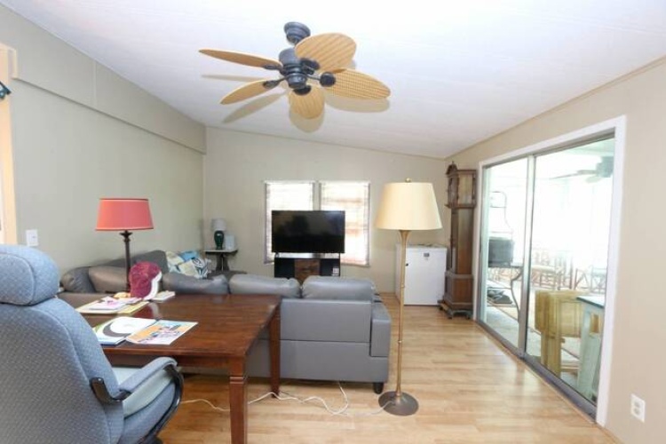 5403 Yarmouth Ln, Sarasota, Florida 34233, 2 Bedrooms Bedrooms, ,2 BathroomsBathrooms,Mobile/manufactured,For Sale,Yarmouth Ln,11529767