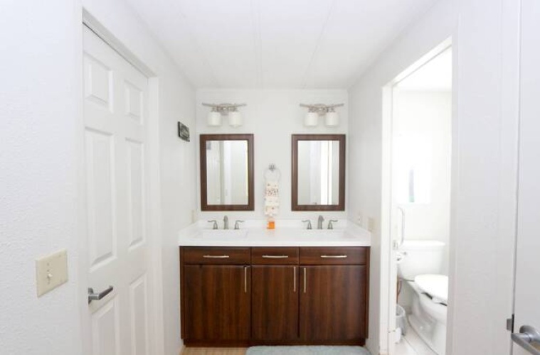 5403 Yarmouth Ln, Sarasota, Florida 34233, 2 Bedrooms Bedrooms, ,2 BathroomsBathrooms,Mobile/manufactured,For Sale,Yarmouth Ln,11529767
