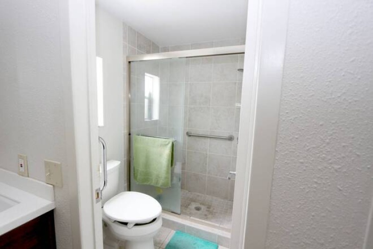 5403 Yarmouth Ln, Sarasota, Florida 34233, 2 Bedrooms Bedrooms, ,2 BathroomsBathrooms,Mobile/manufactured,For Sale,Yarmouth Ln,11529767