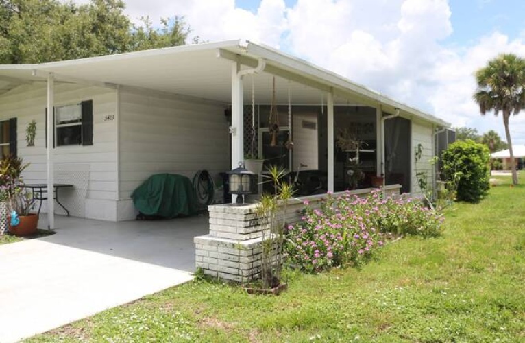 5403 Yarmouth Ln, Sarasota, Florida 34233, 2 Bedrooms Bedrooms, ,2 BathroomsBathrooms,Mobile/manufactured,For Sale,Yarmouth Ln,11529767
