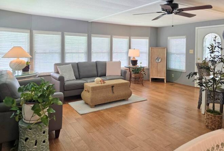 170 Sanibel St, Nokomis, Florida 34275, 2 Bedrooms Bedrooms, ,2 BathroomsBathrooms,Mobile/manufactured,For Sale,Sanibel St,11530265
