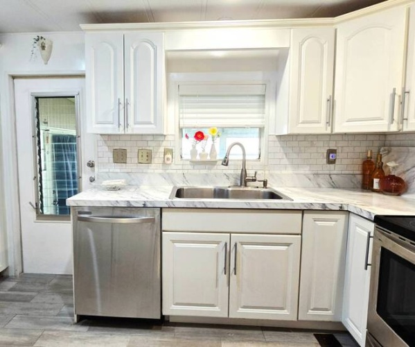 170 Sanibel St, Nokomis, Florida 34275, 2 Bedrooms Bedrooms, ,2 BathroomsBathrooms,Mobile/manufactured,For Sale,Sanibel St,11530265